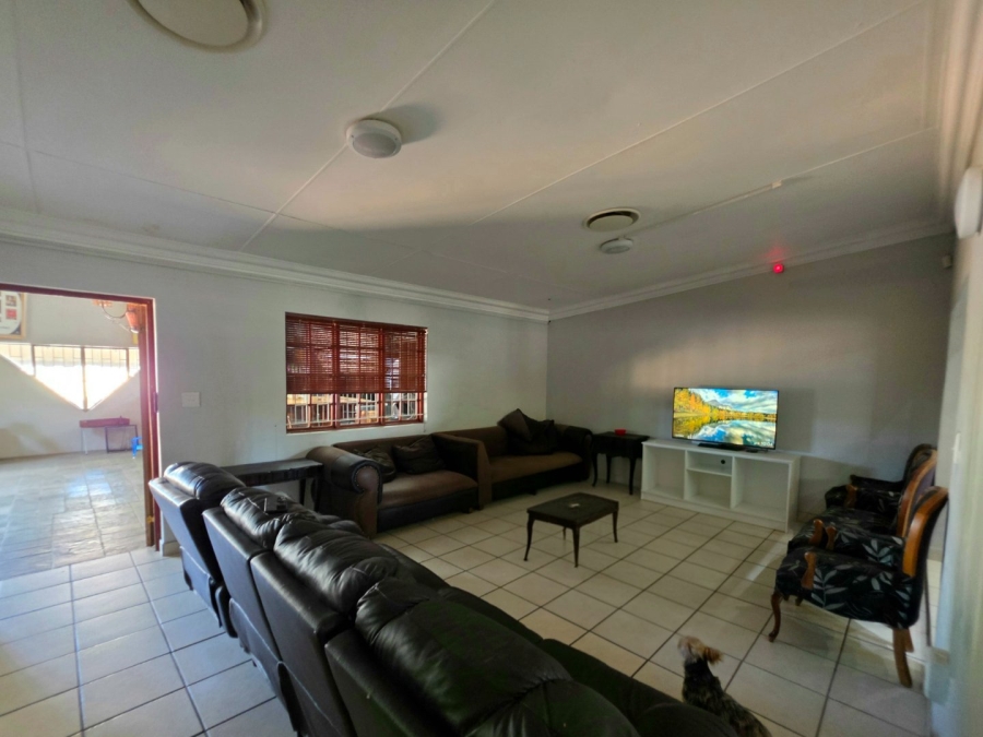 5 Bedroom Property for Sale in Keidebees Northern Cape